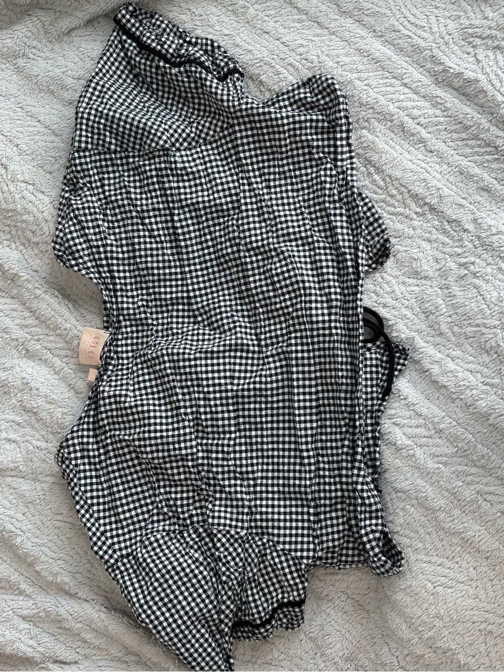 GLG Black and White Gingham Blouse with Tie Detail - Picture 2 of 3